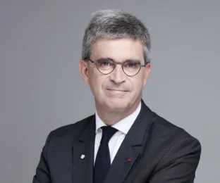 Oliver Wyman renforce son pôle assurance : Bruno Angles et Jérémie Viscuso rejoignent le cabinet du groupe Marsh